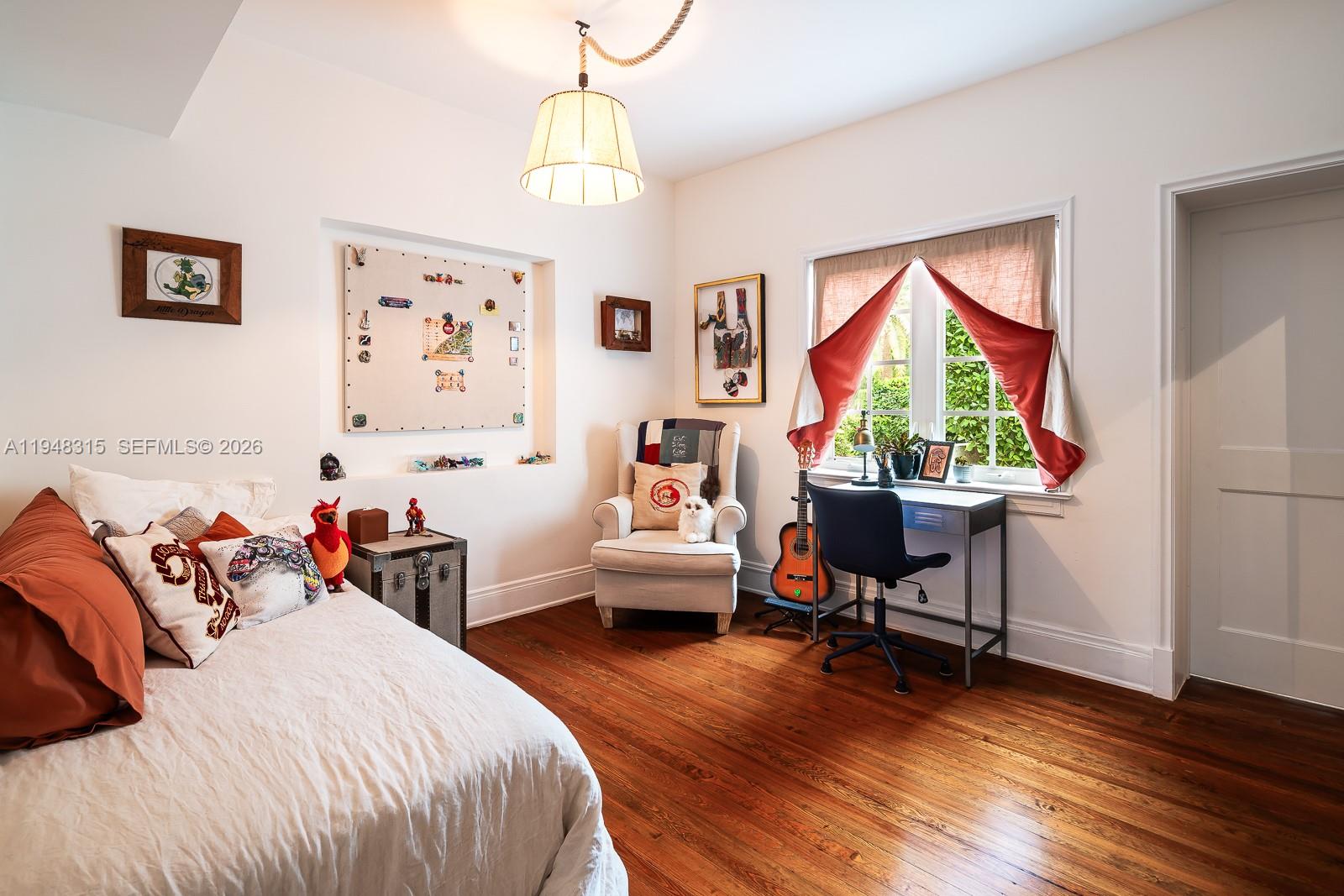 1234 S Greenway Dr Coral Gables, FL 33134