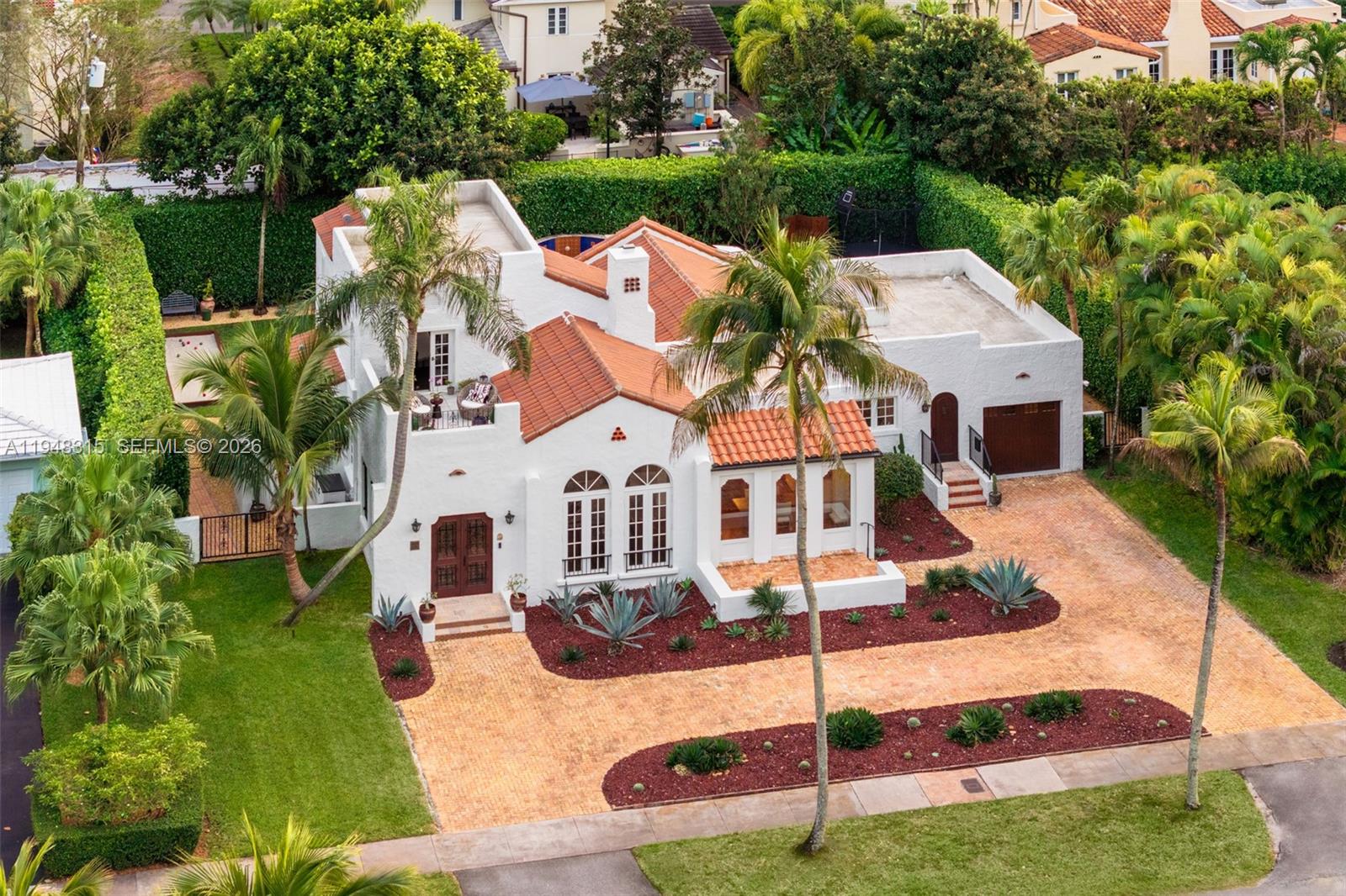 1234 S Greenway Dr Coral Gables, FL 33134