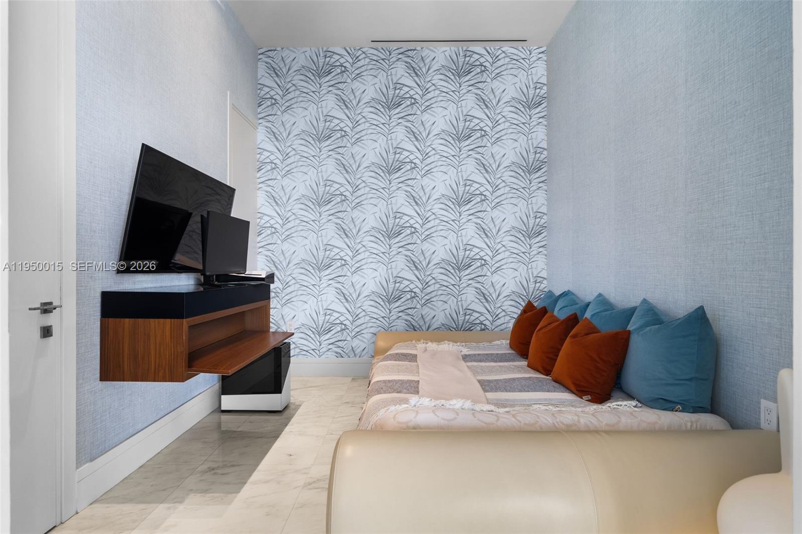 17141 Collins Ave #3002 Sunny Isles Beach, FL 33160