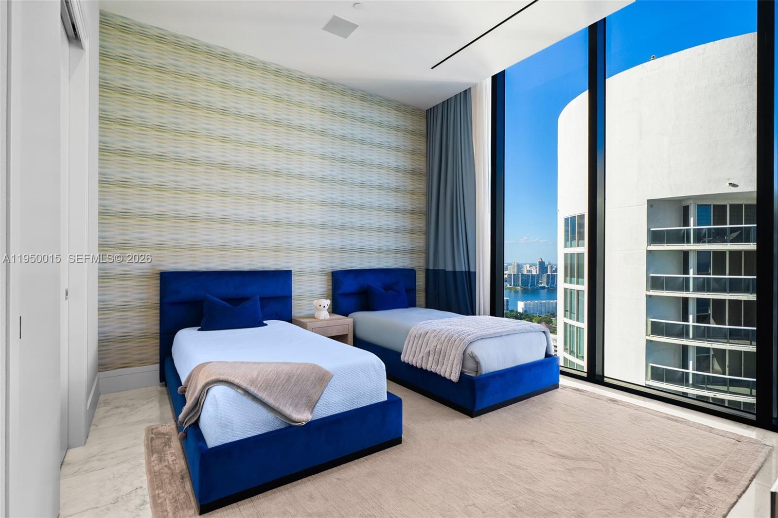 17141 Collins Ave #3002 Sunny Isles Beach, FL 33160