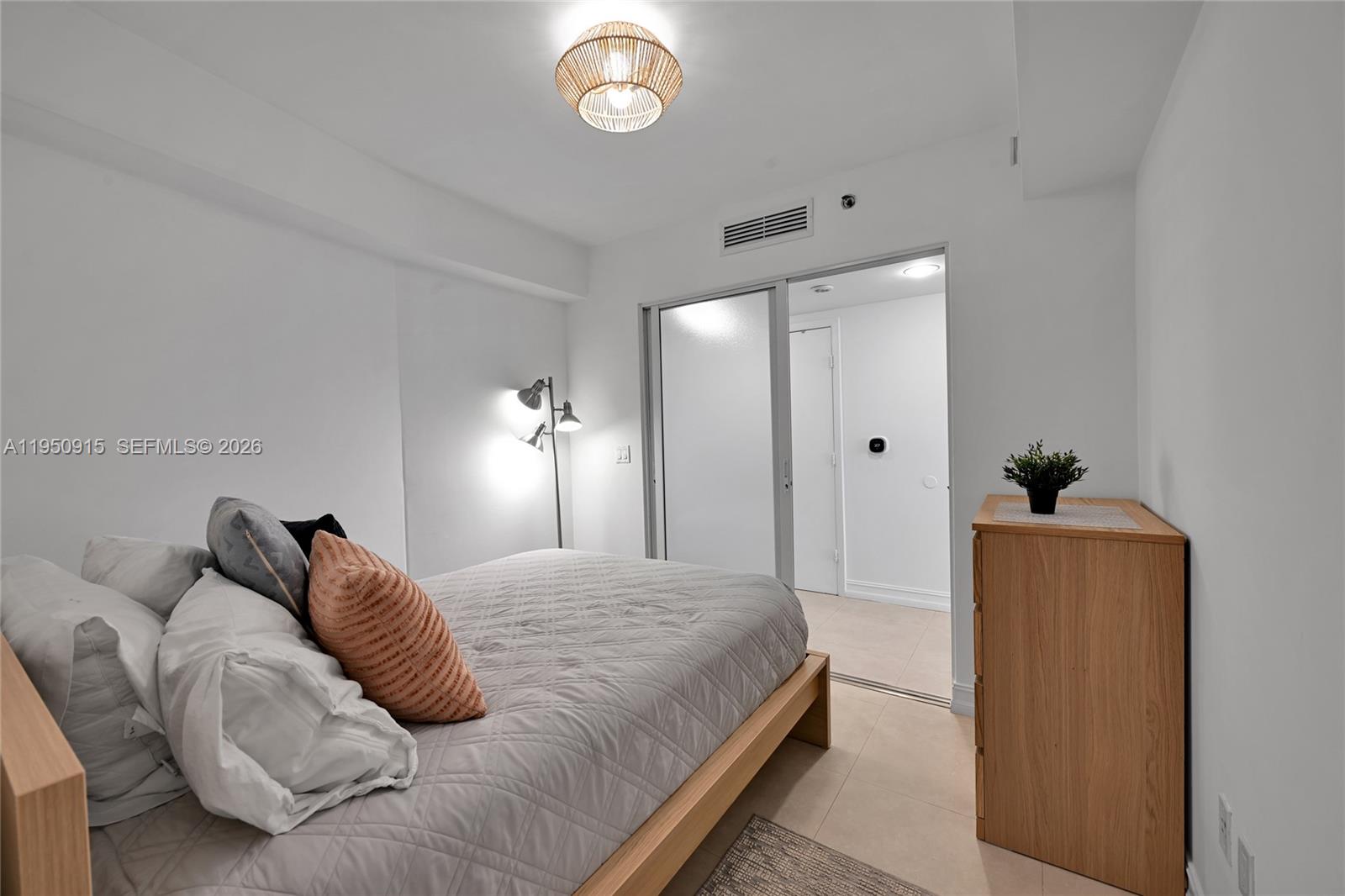 image Beach Club 334