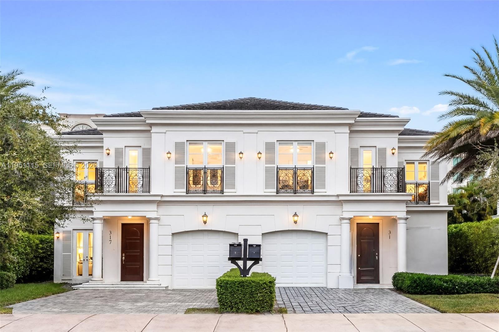 315 Santander Ave #317