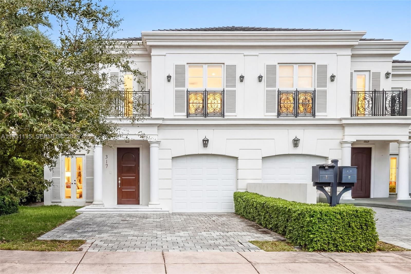 315 Santander Ave #317 Coral Gables, FL 33134