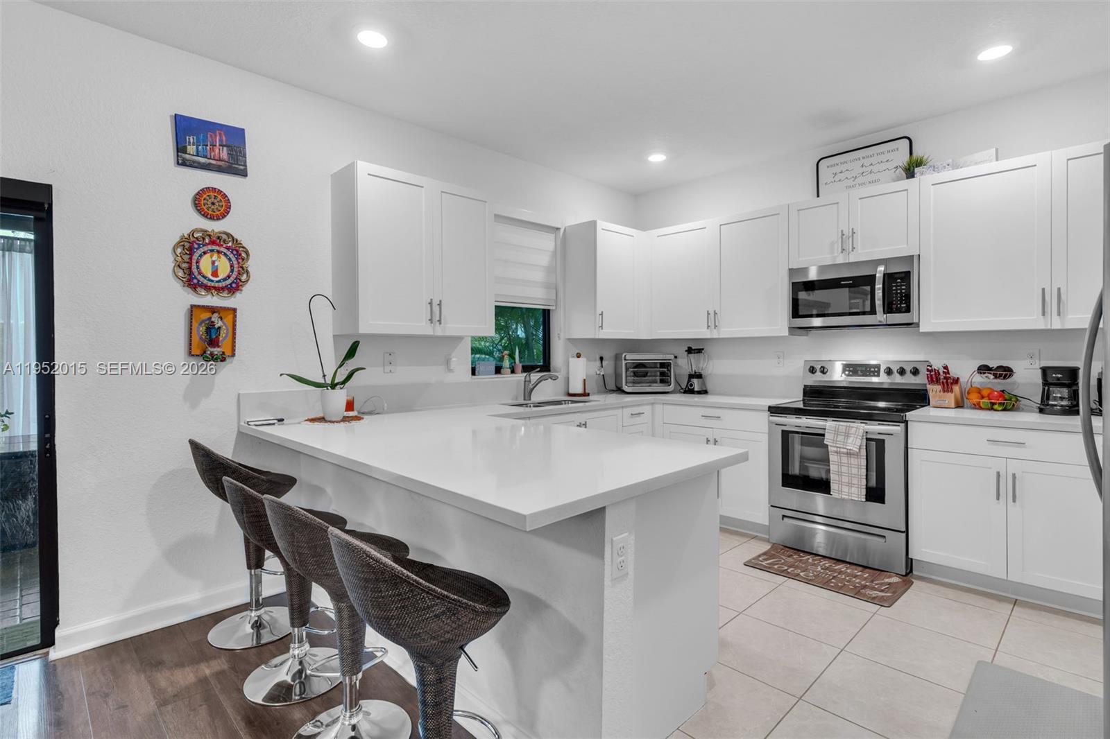 25010 SW 107th Ct Miami, FL 33032