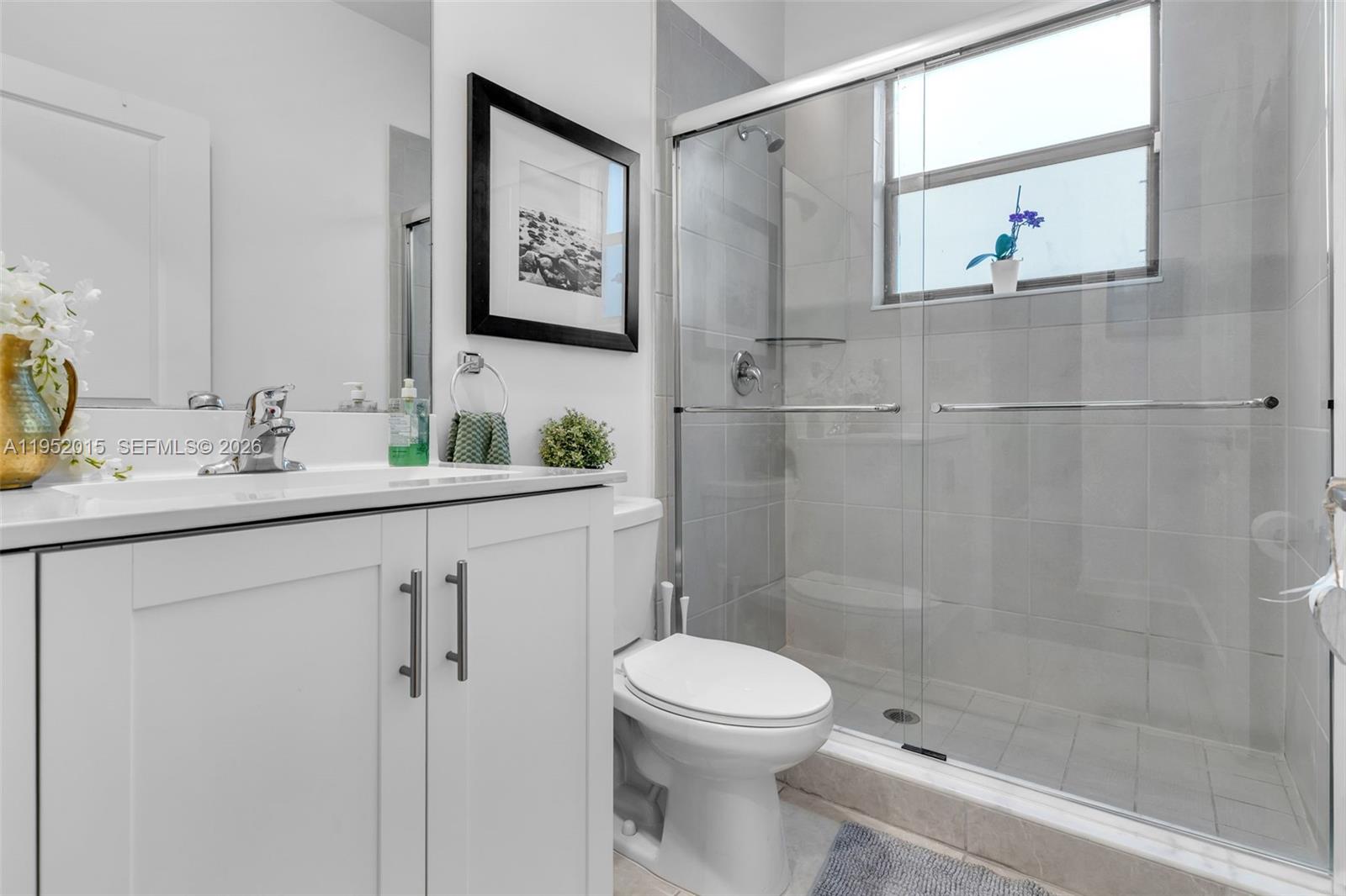 25010 SW 107th Ct Miami, FL 33032