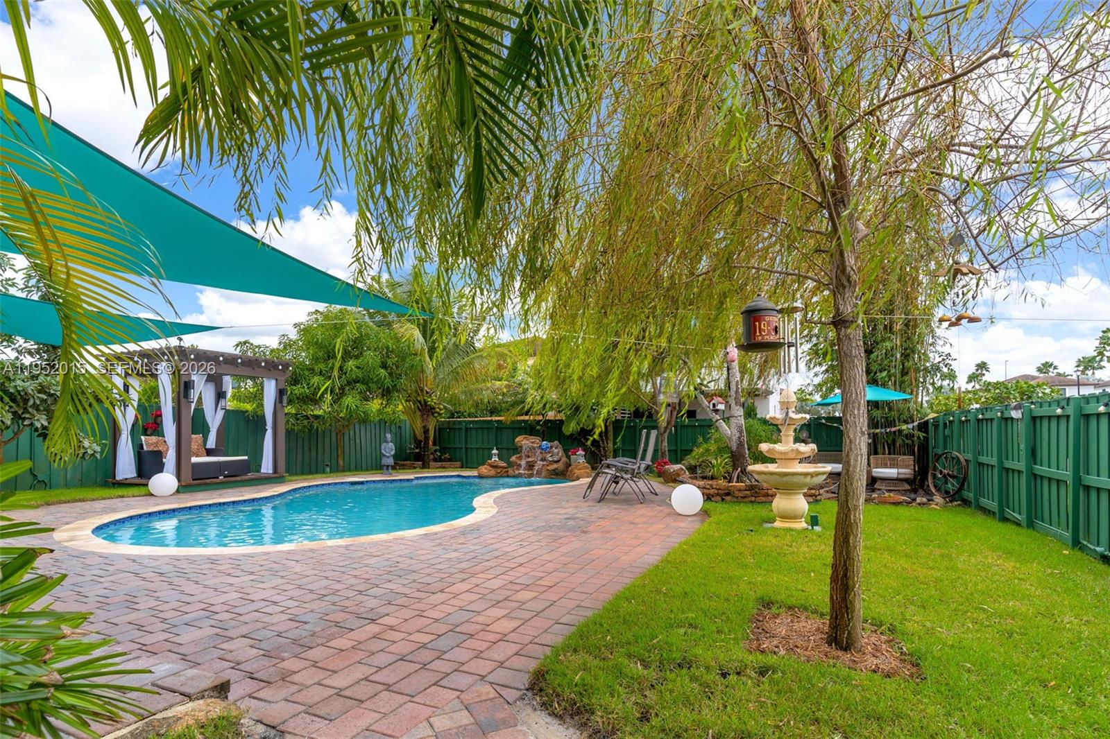 25010 SW 107th Ct Miami, FL 33032