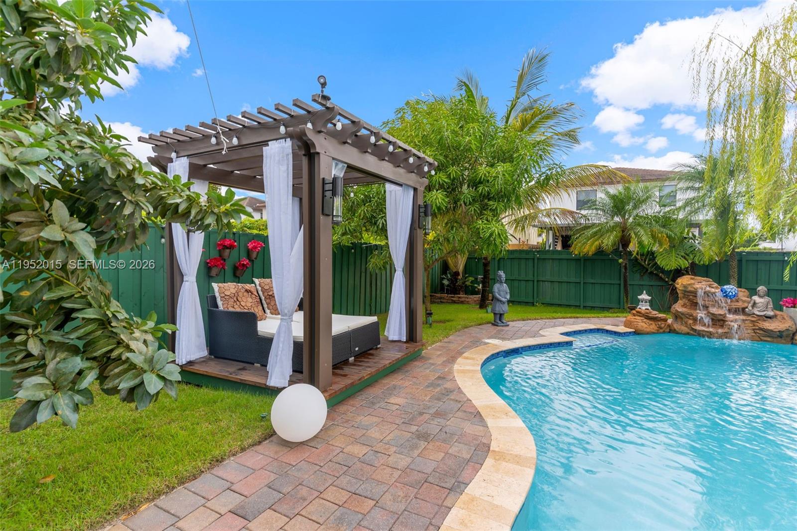 25010 SW 107th Ct Miami, FL 33032