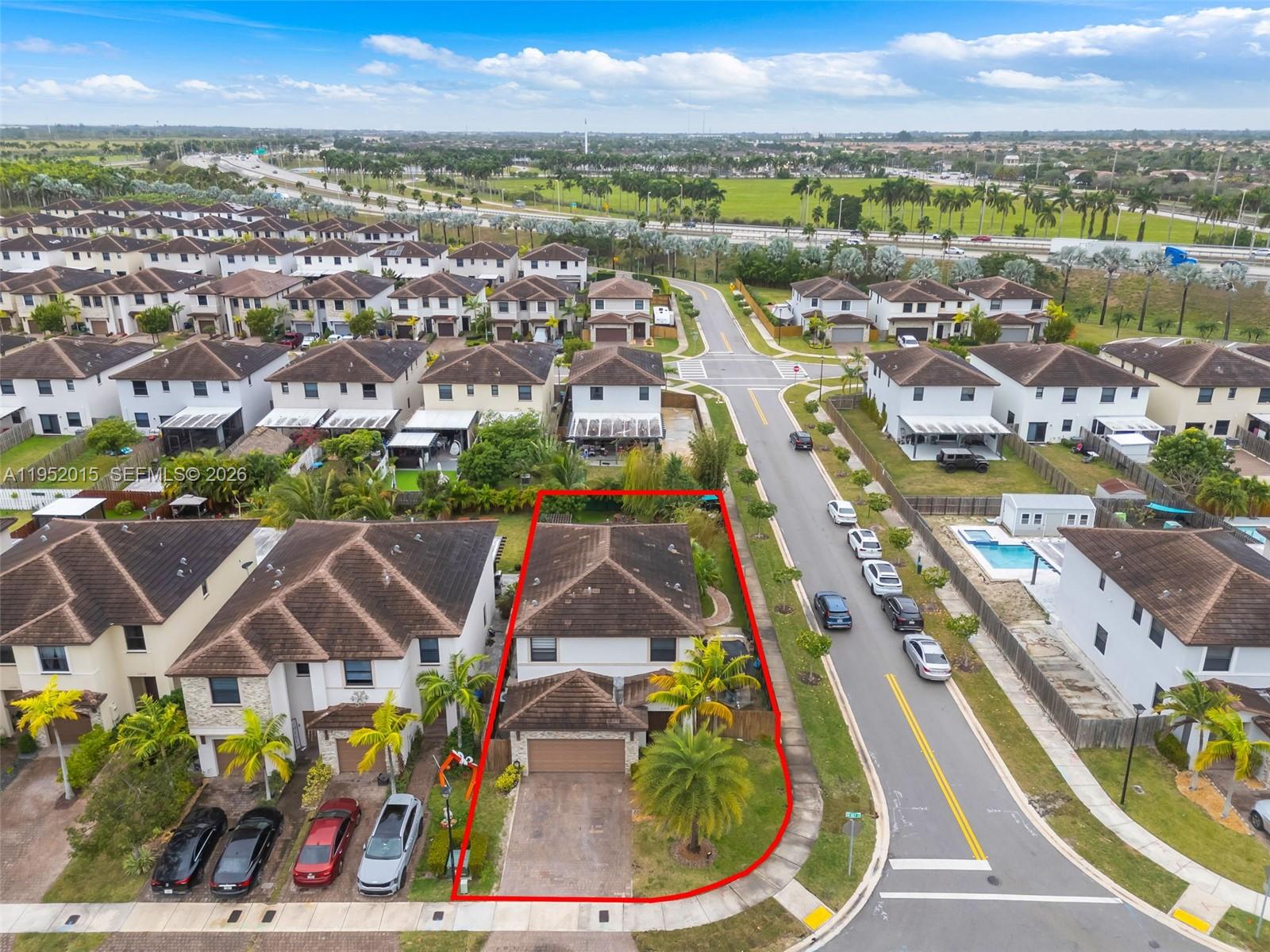 25010 SW 107th Ct Miami, FL 33032