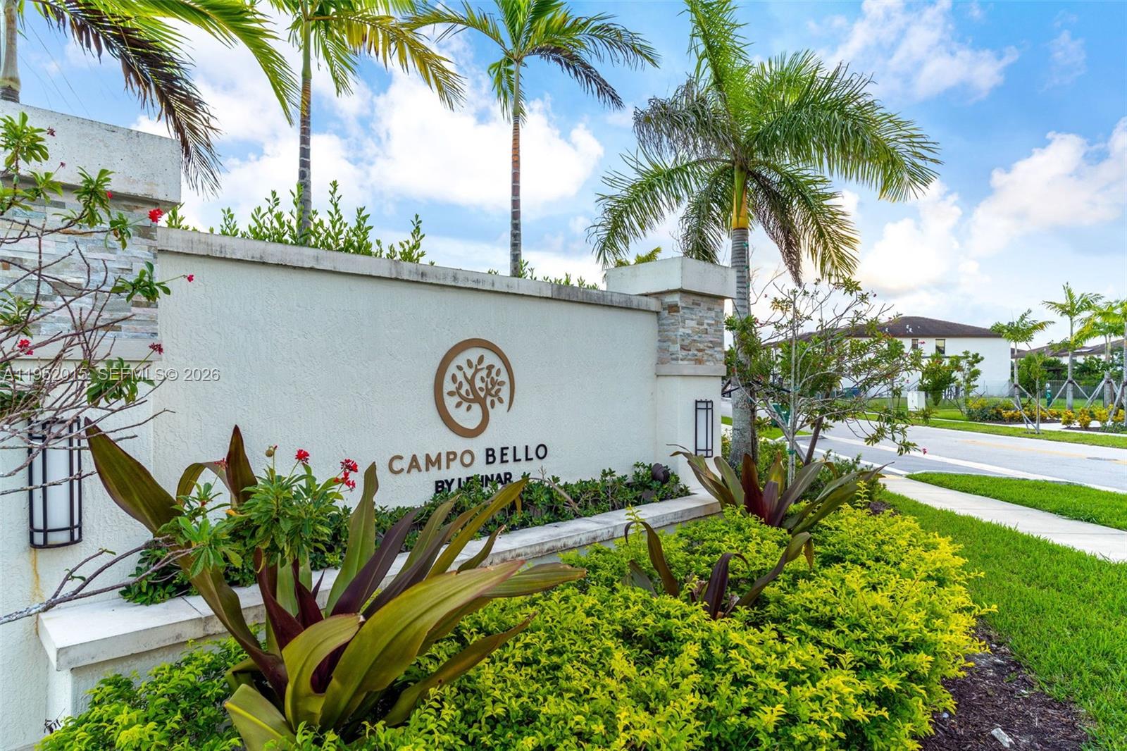 25010 SW 107th Ct Miami, FL 33032