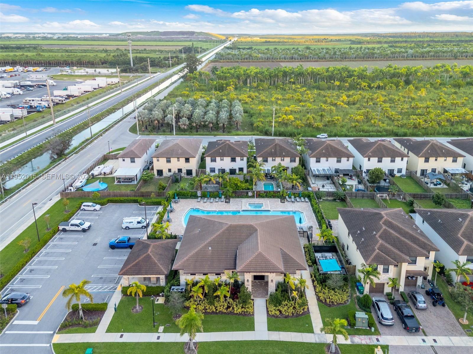 25010 SW 107th Ct Miami, FL 33032