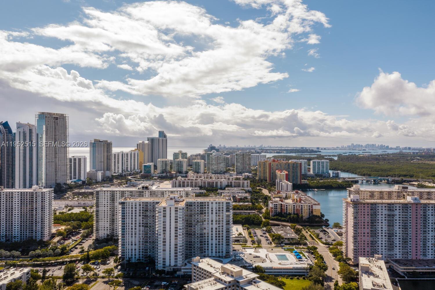 image Winston Towers 40022