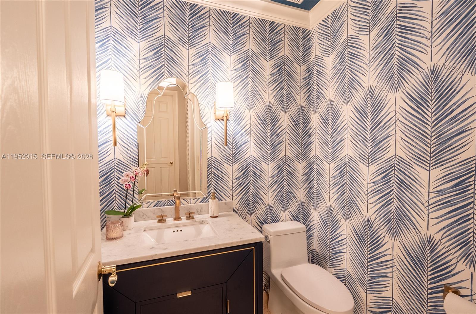 Undisclosed Address Palmetto Bay, FL 33157