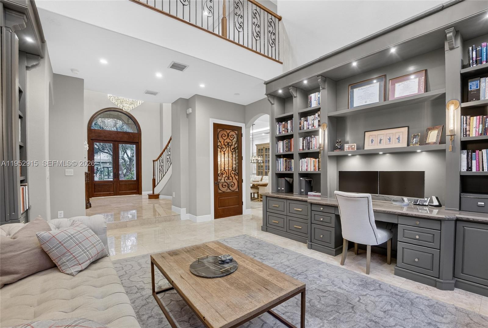 Undisclosed Address Palmetto Bay, FL 33157