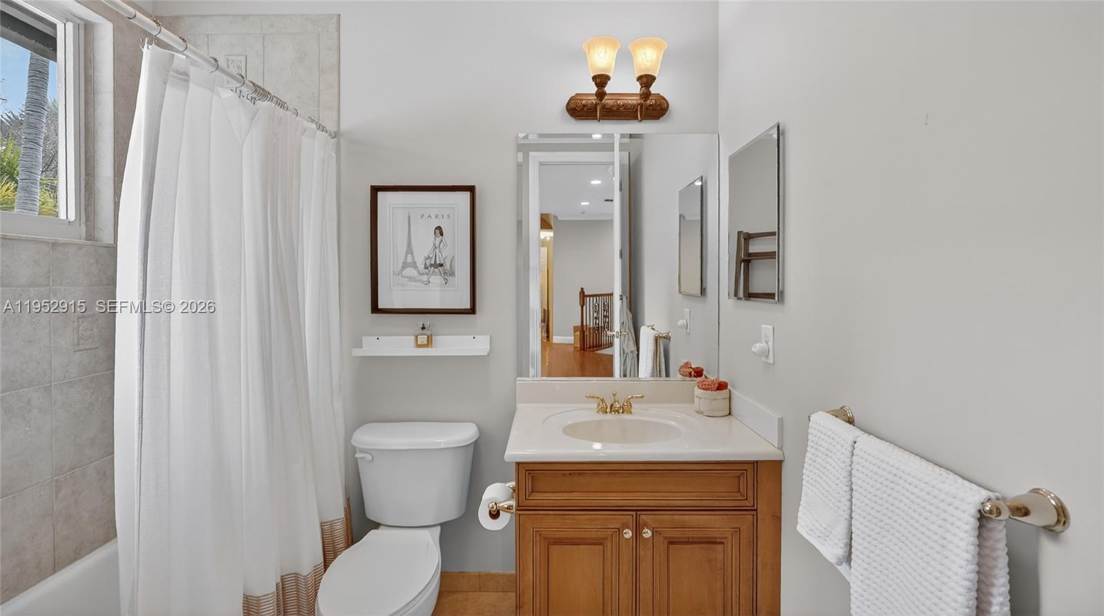 Undisclosed Address Palmetto Bay, FL 33157