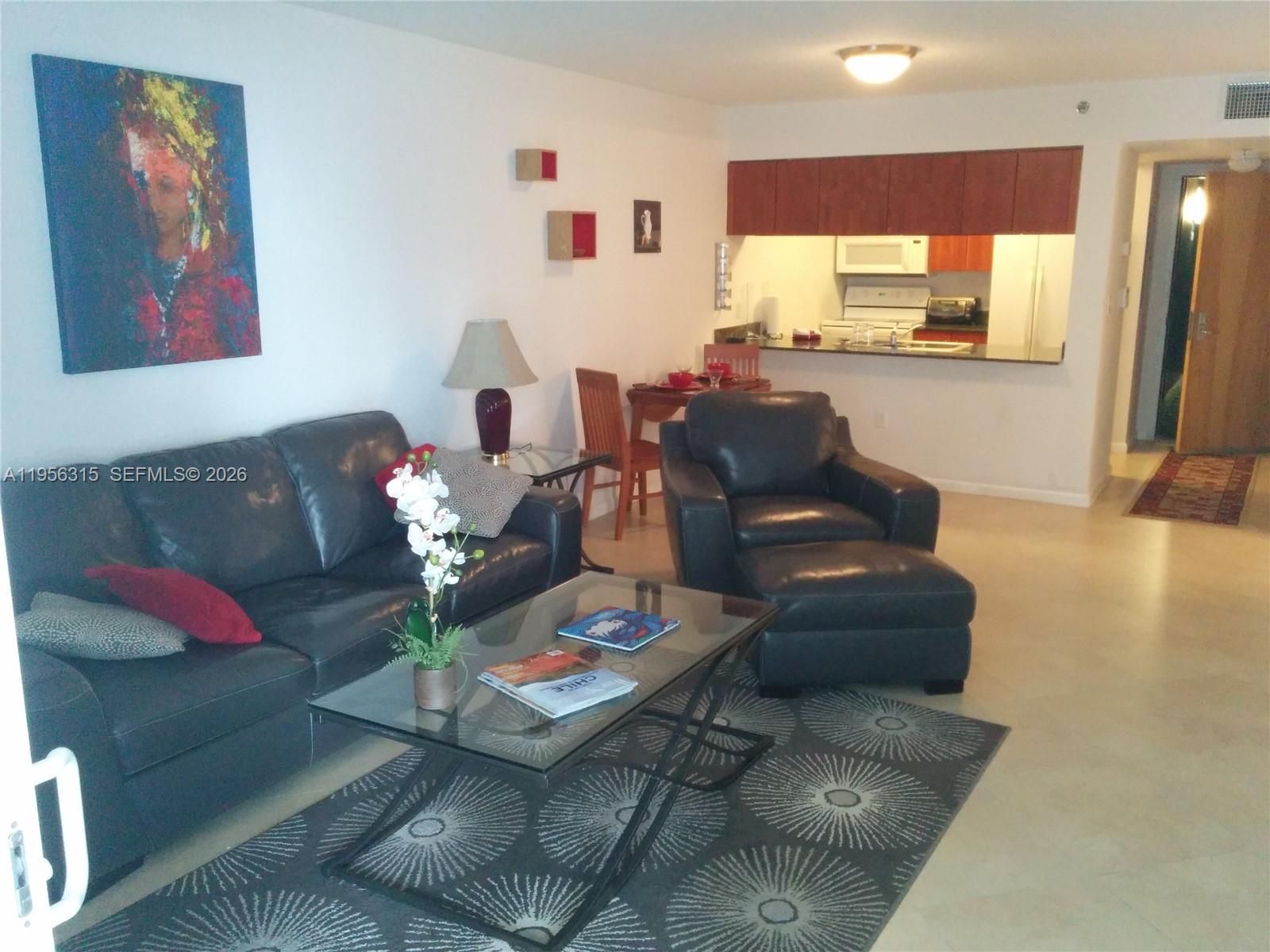 image The Club at Brickell Bay5