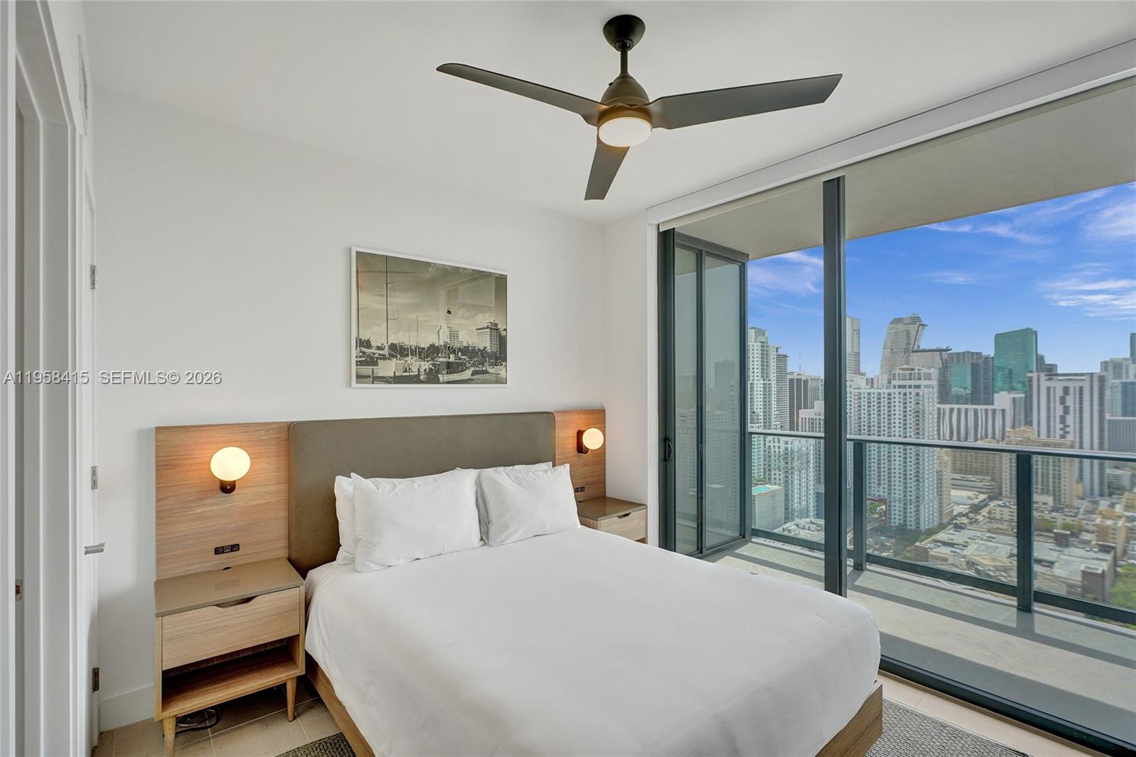 159 NE 6th St #3405 Miami, FL 33132