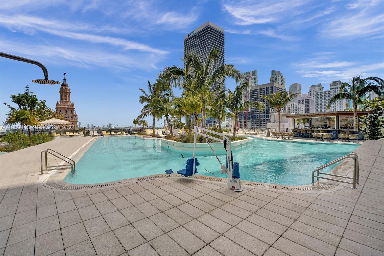 159 NE 6th St #3405 Miami, FL 33132