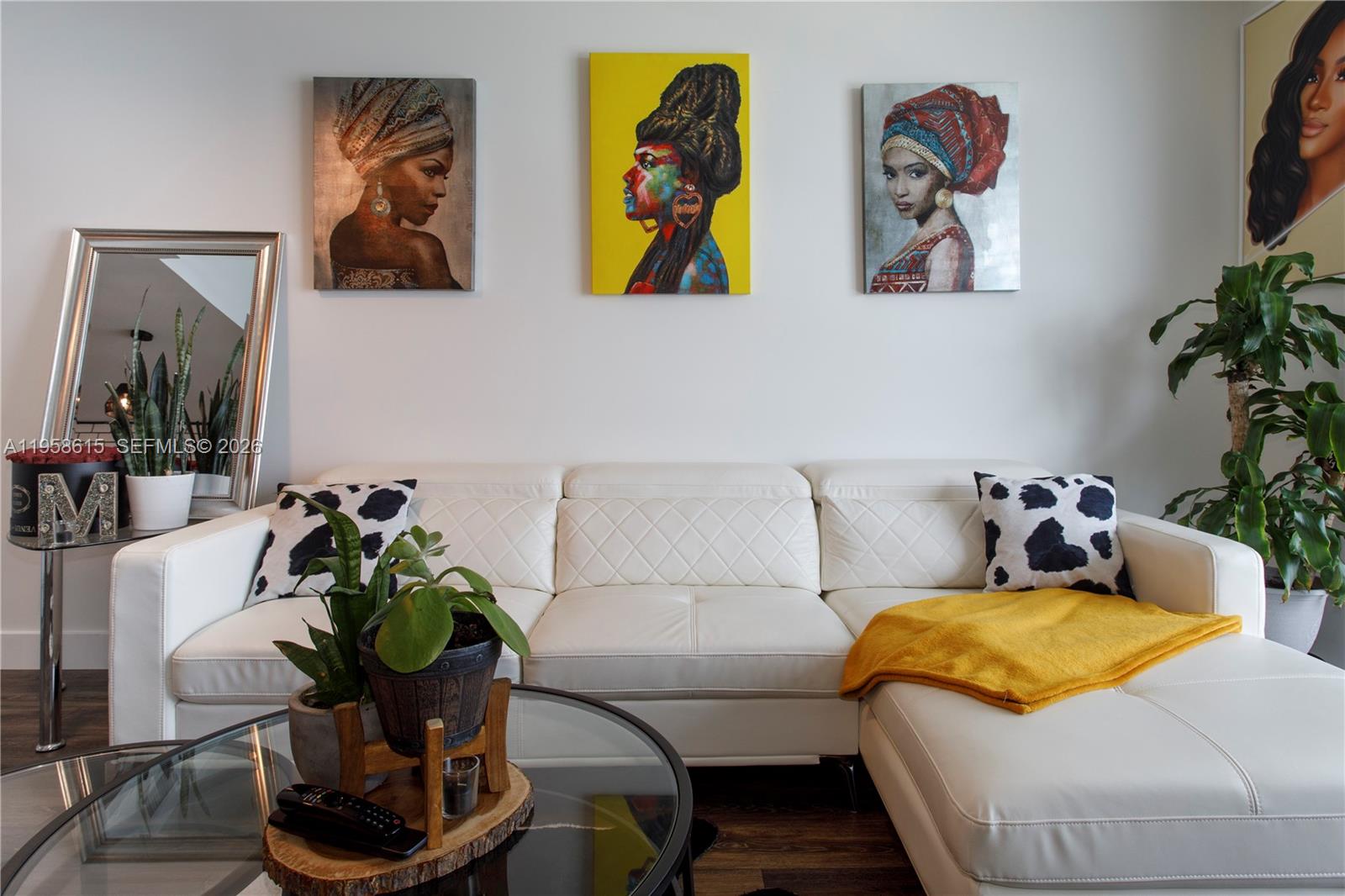 185 SW 7th St #2514 Miami, FL 33130