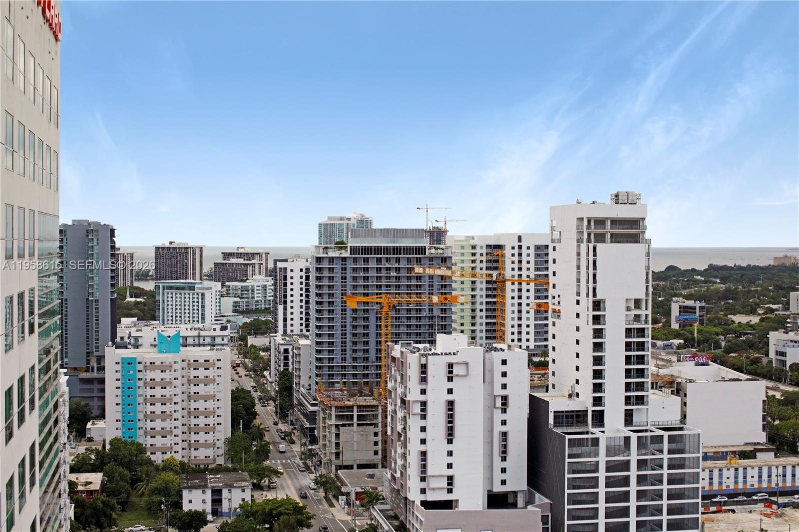 185 SW 7th St #2514 Miami, FL 33130