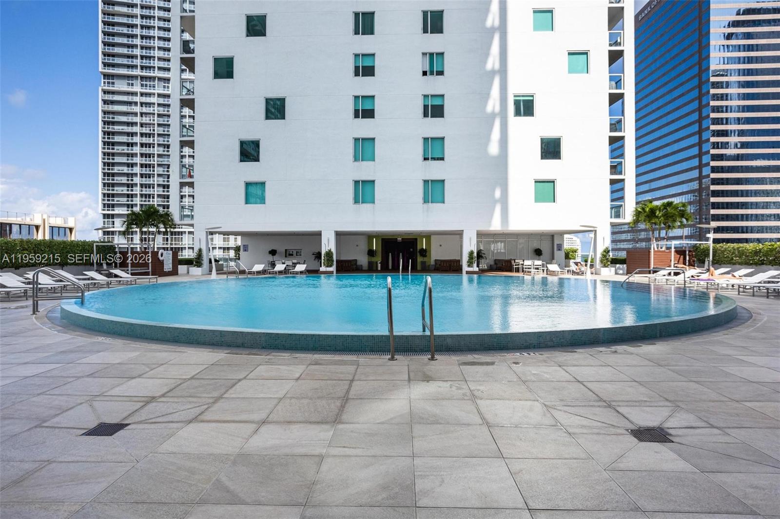 image 500 Brickell East14