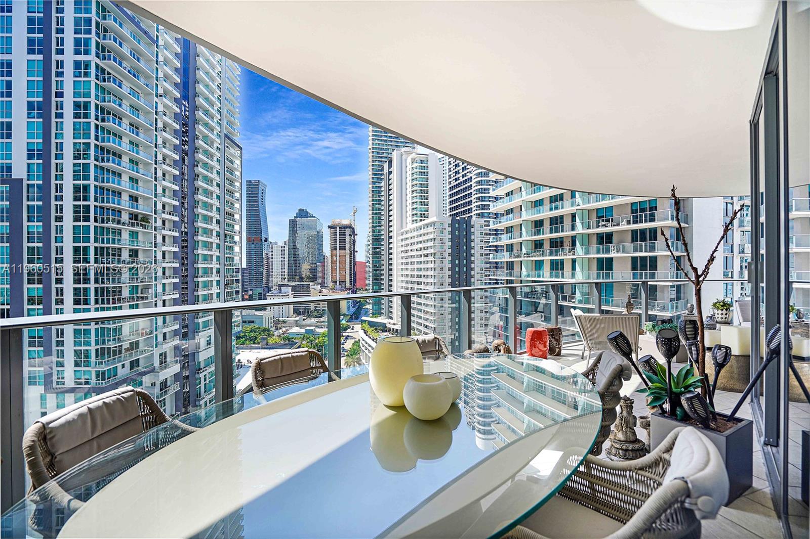 1000 Brickell Plz #1902 Miami, FL 33131