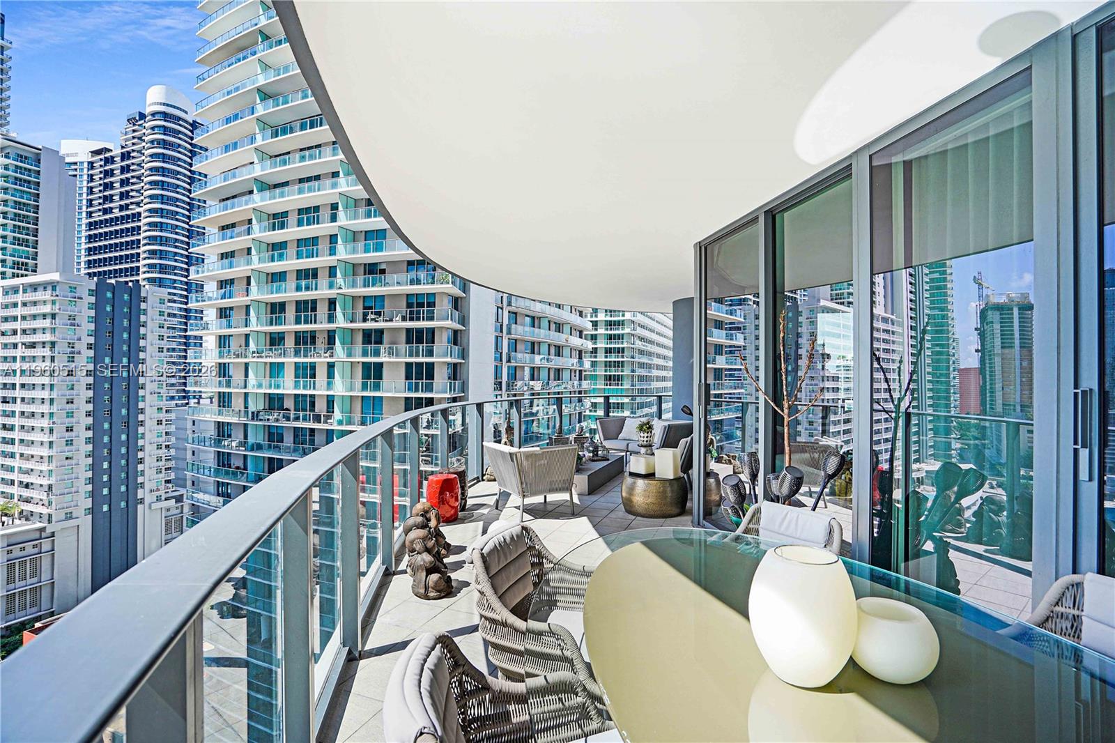 1000 Brickell Plz #1902 Miami, FL 33131