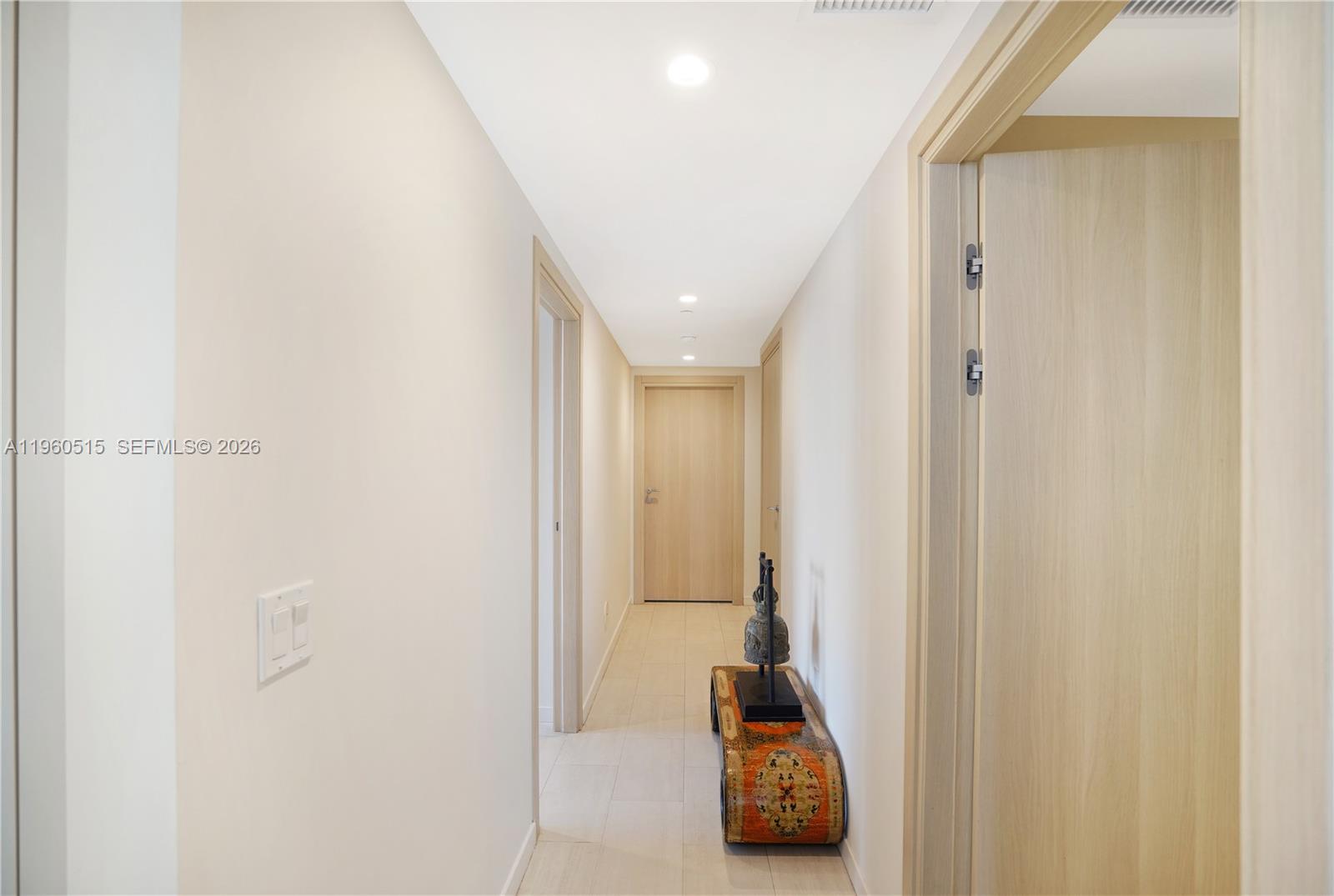 1000 Brickell Plz #1902 Miami, FL 33131