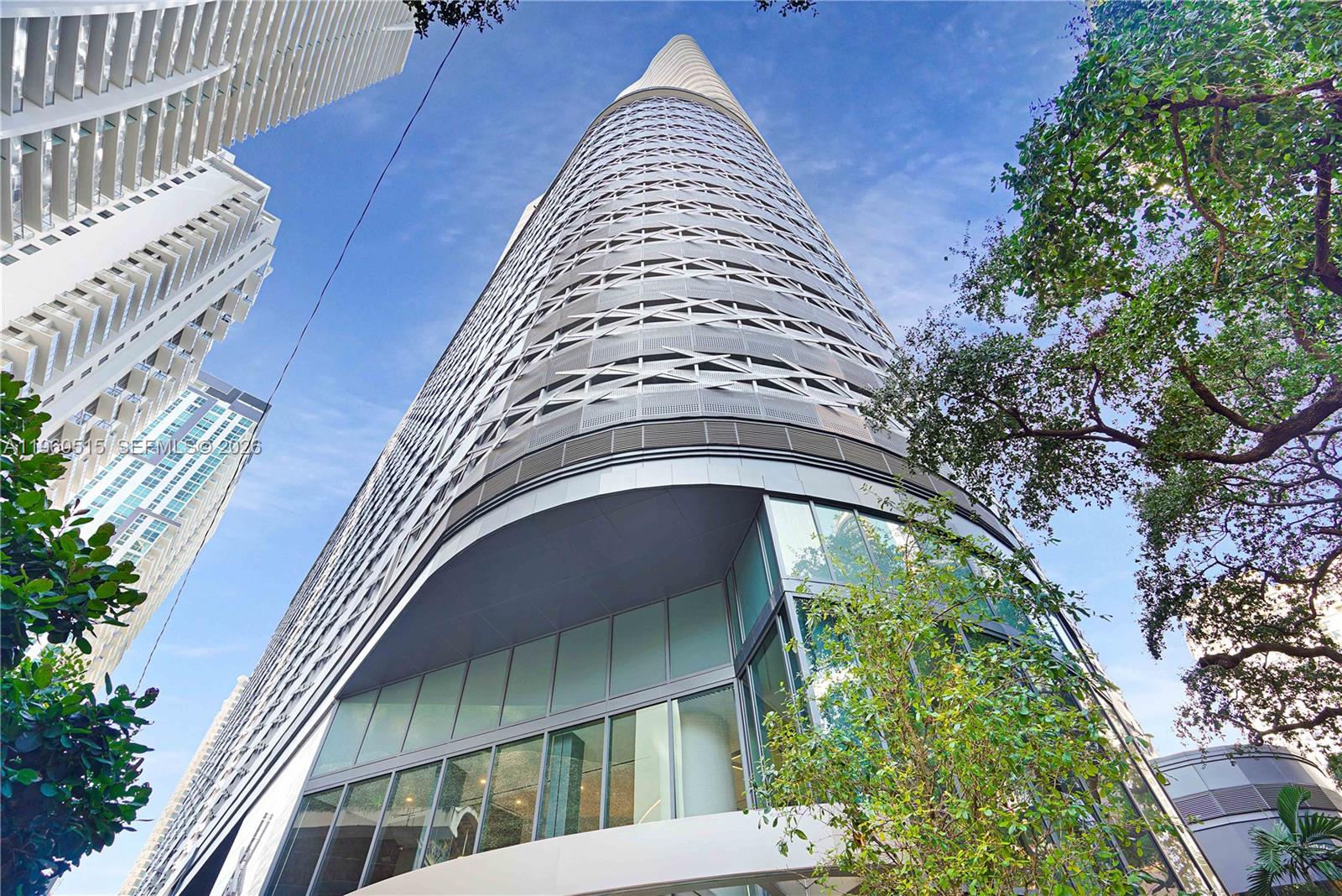 1000 Brickell Plz #1902 Miami, FL 33131