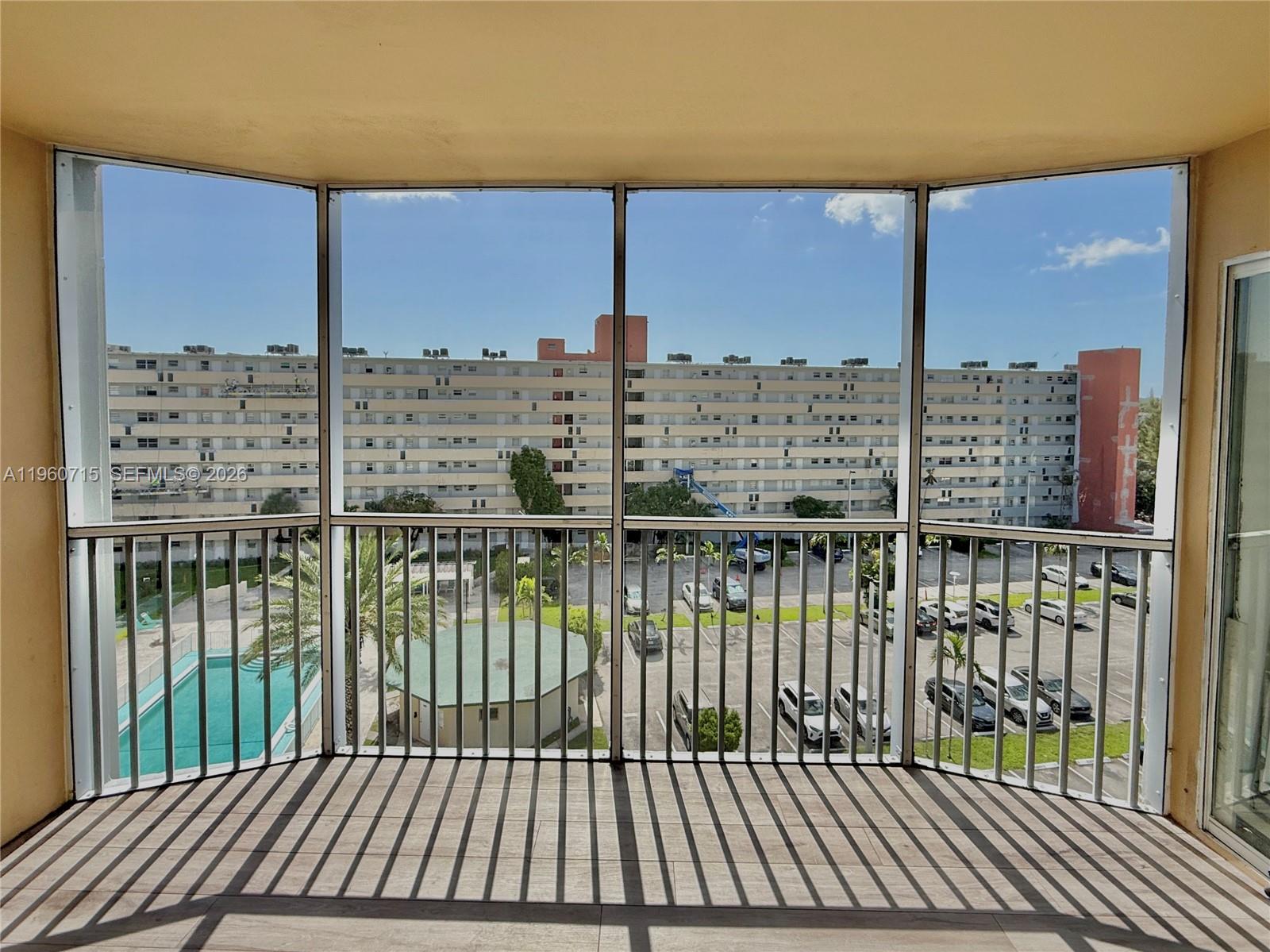 1770 NE 191st St #717-1 Miami, FL 33179