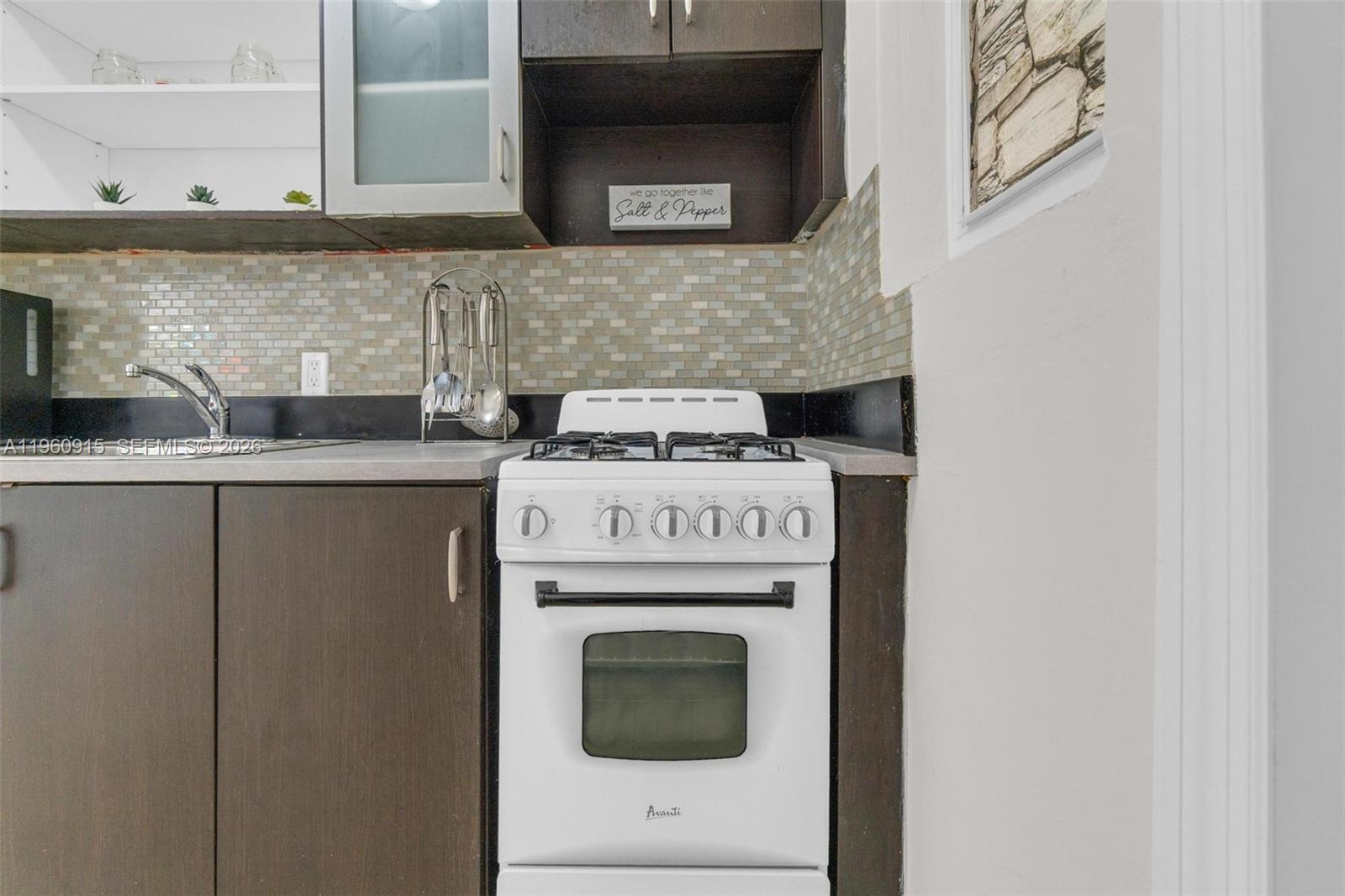 503 75th St #7504 Miami Beach, FL 33141