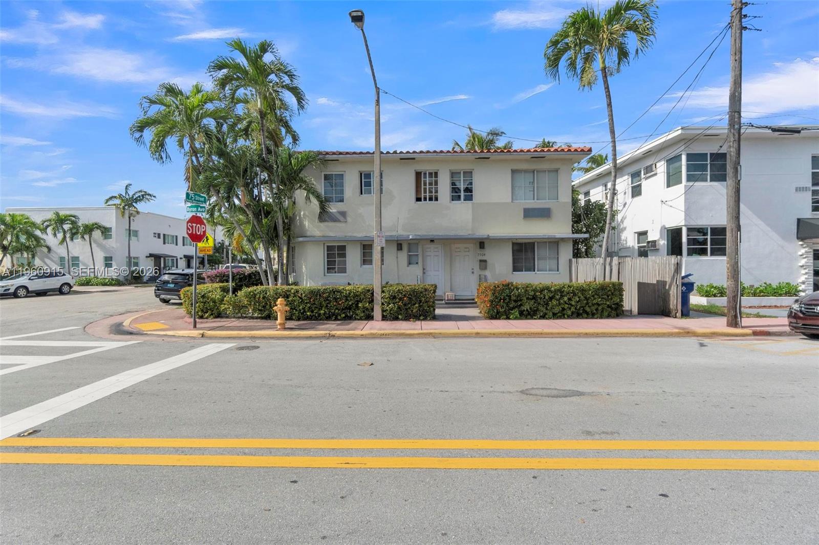 503 75th St #7504 Miami Beach, FL 33141