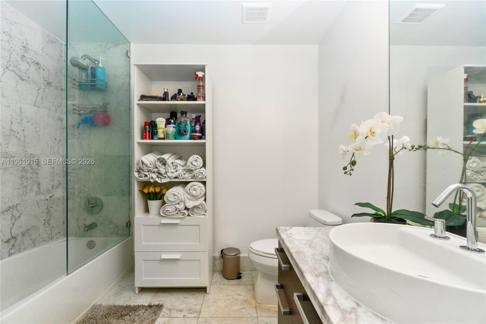 image Vizcayne South11