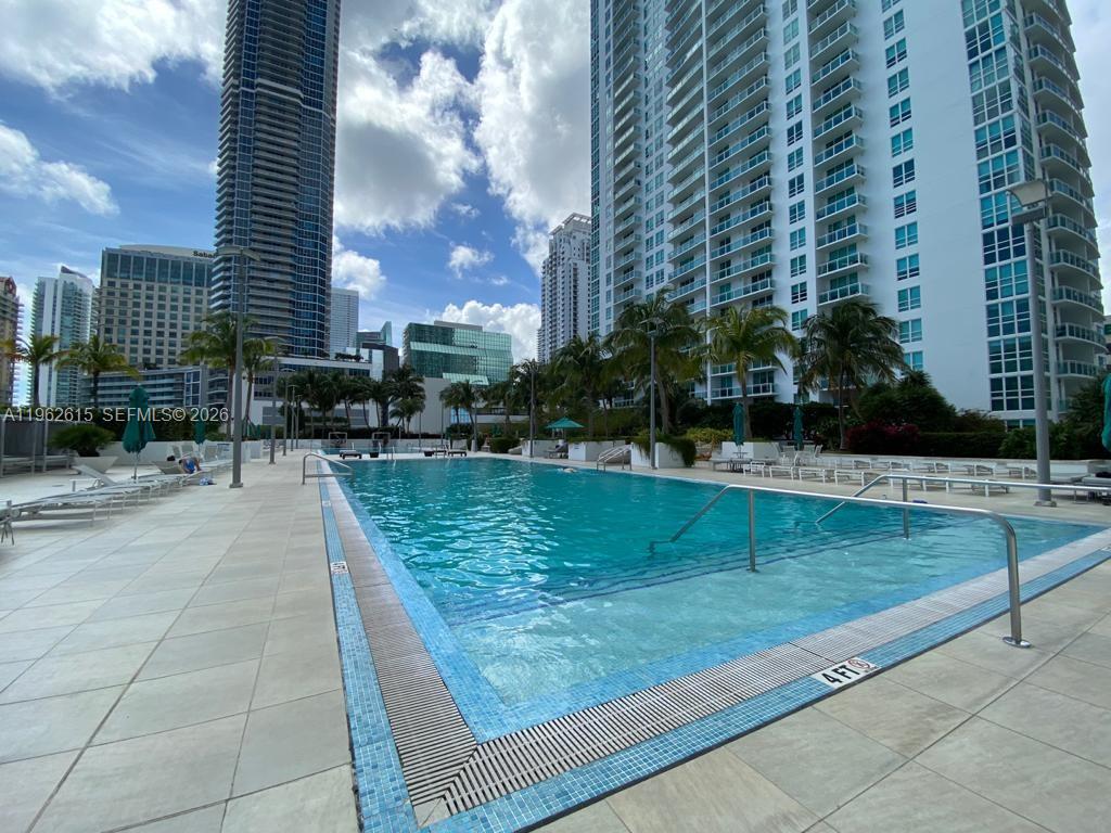 image The Plaza on Brickell East11
