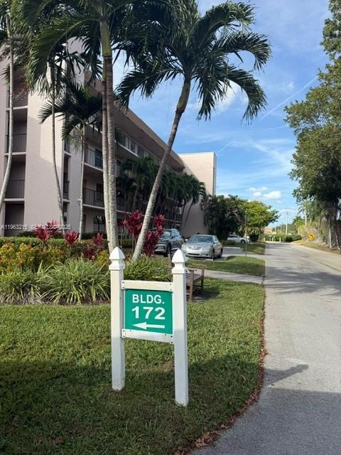 2981 N Nob Hl Rd #306 Sunrise, FL 33322