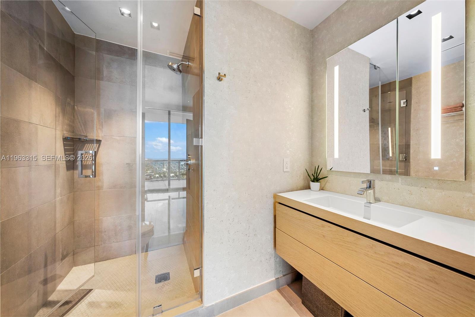 788 NE 23rd St #5501 Miami, FL 33137