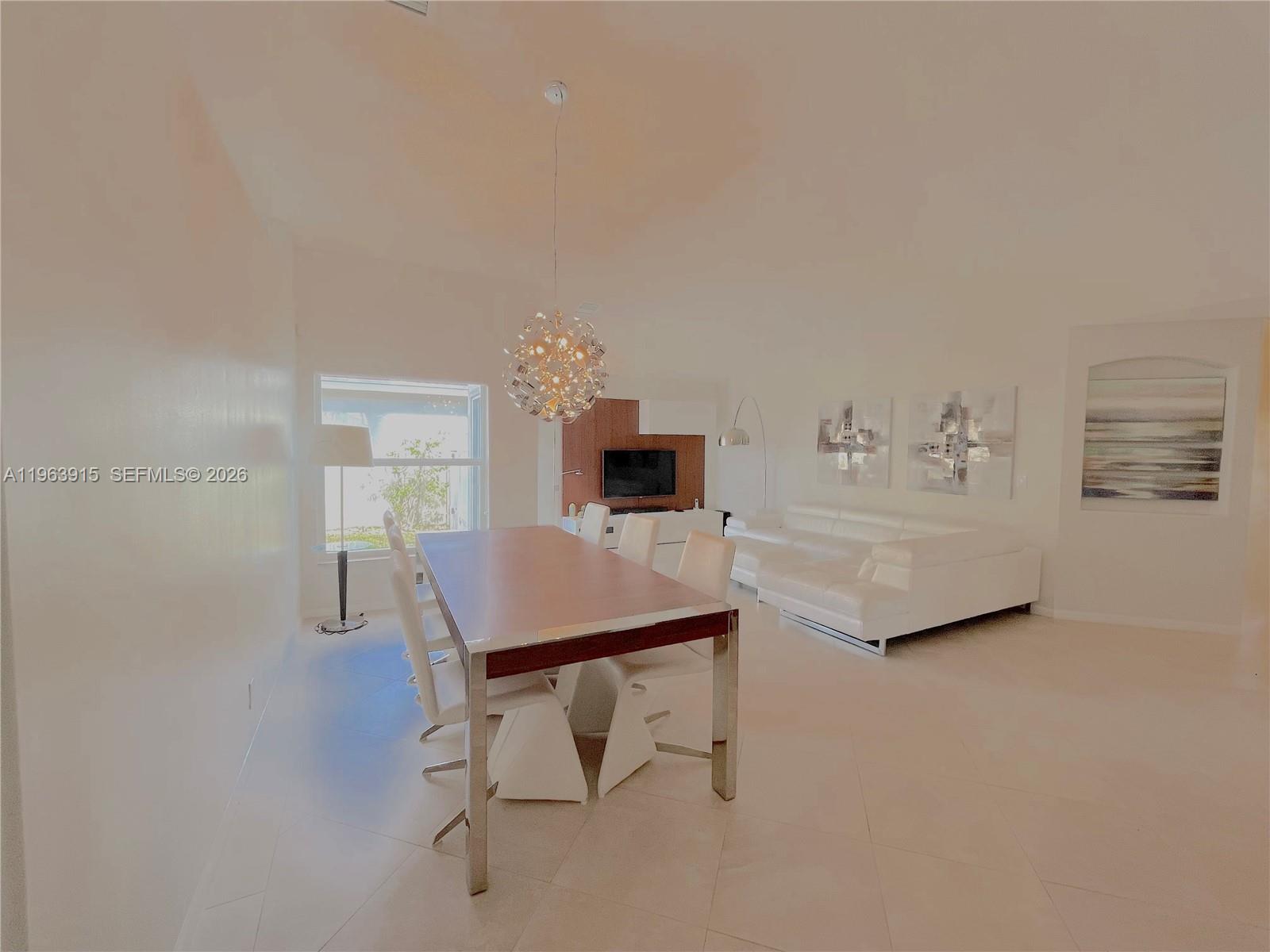 4923 SW 33rd Way Hollywood, FL 33312