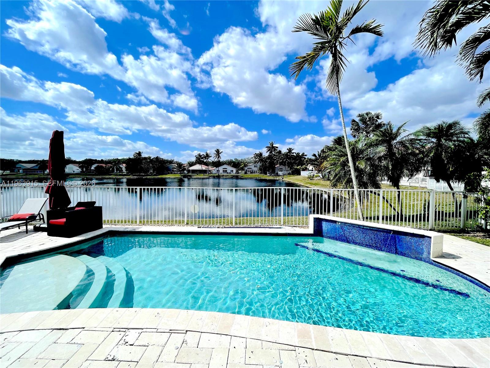 4923 SW 33rd Way Hollywood, FL 33312
