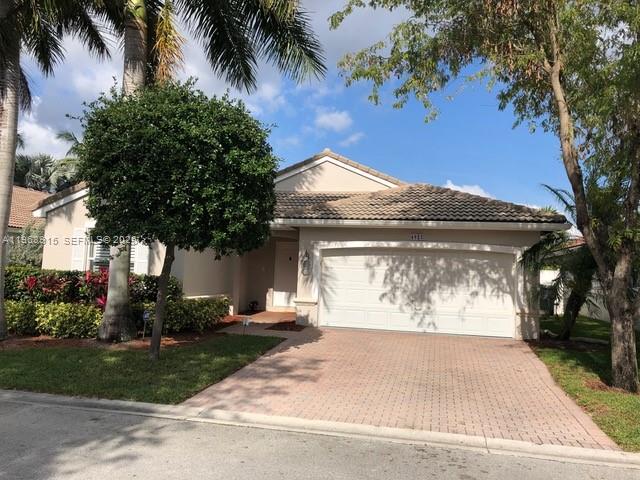 4923 SW 33rd Way Hollywood, FL 33312