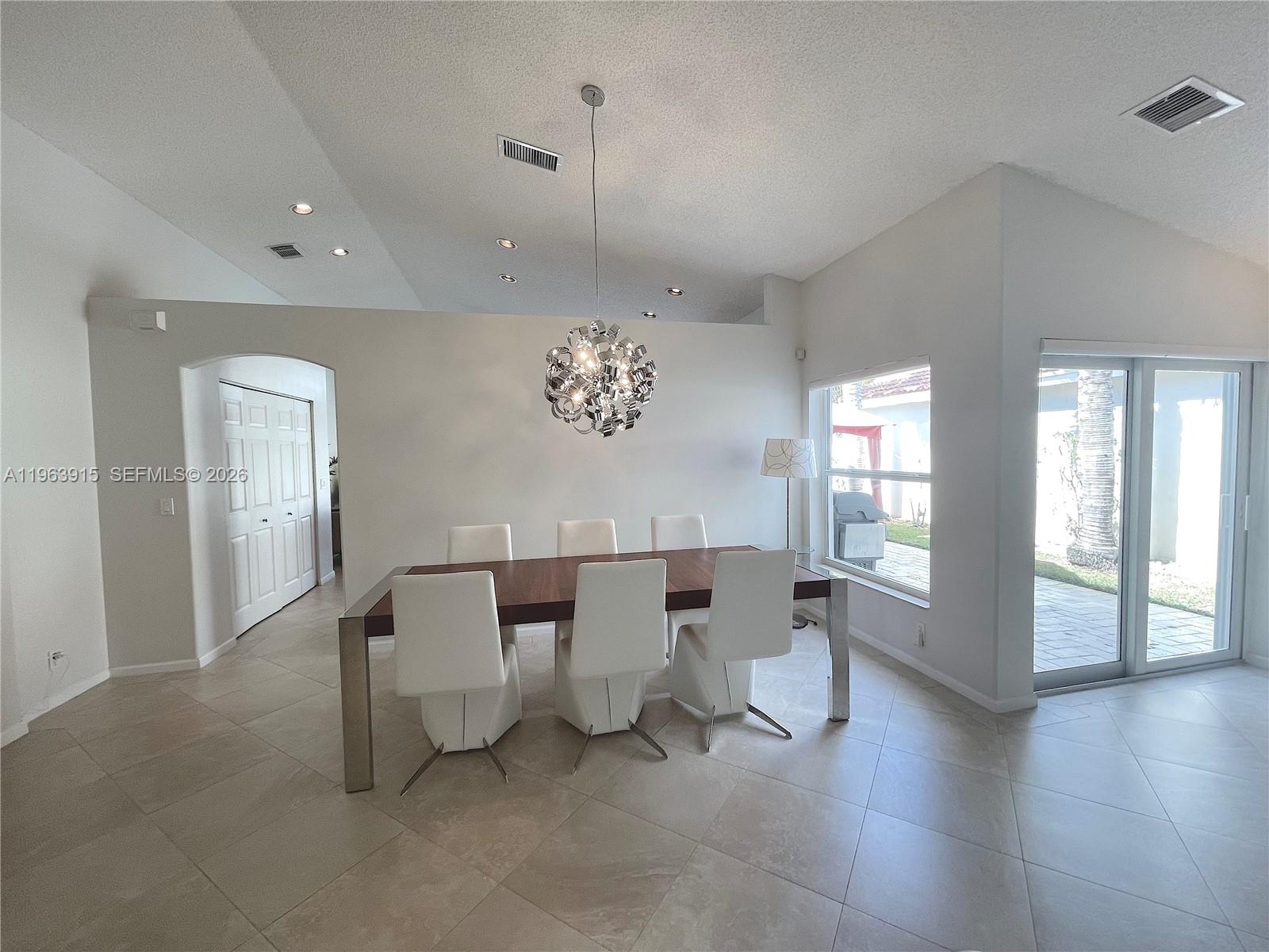 4923 SW 33rd Way Hollywood, FL 33312