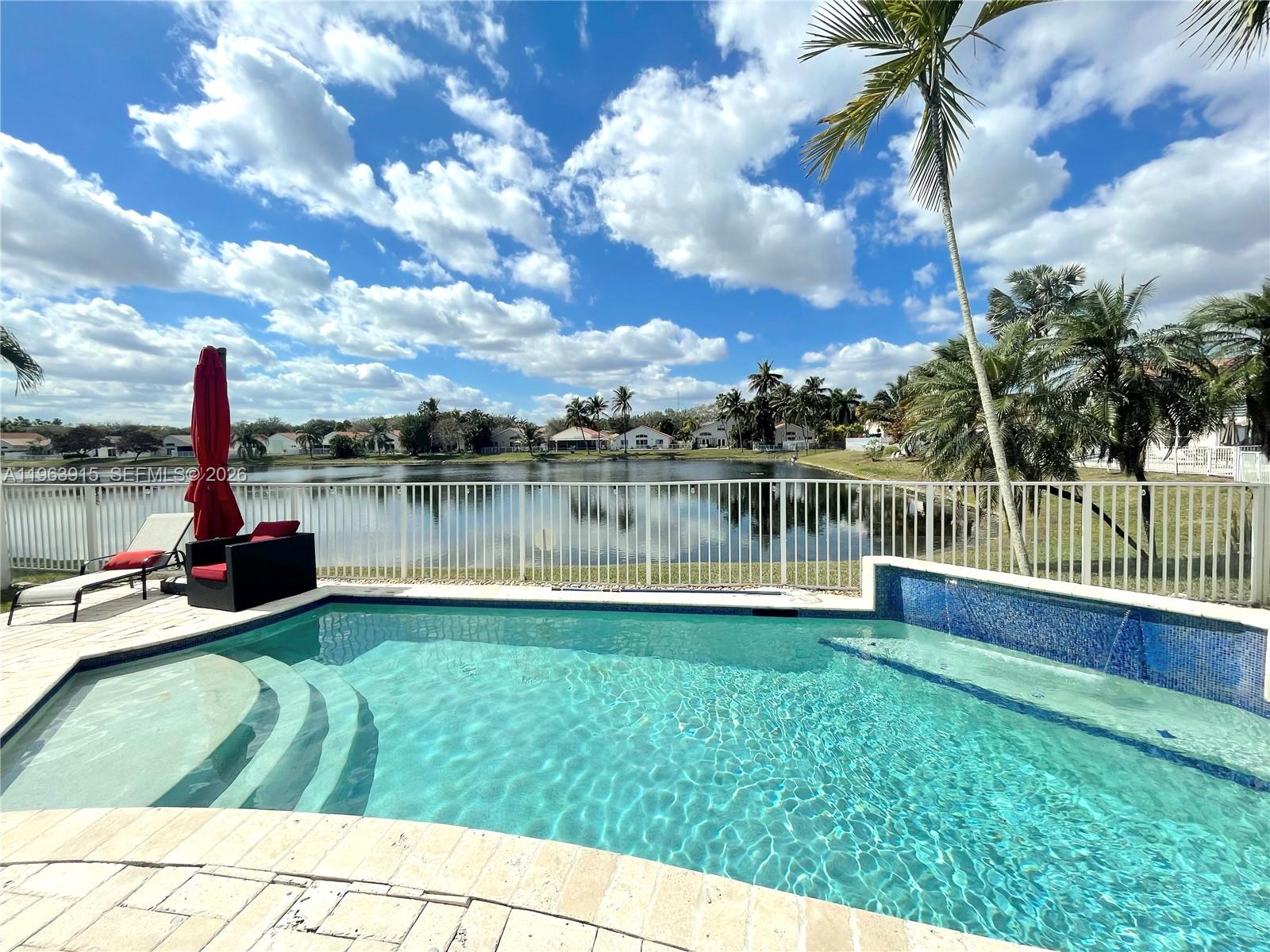 4923 SW 33rd Way Hollywood, FL 33312