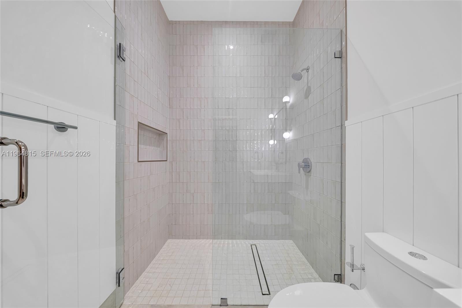 9381 SW 100th St Miami, FL 33176