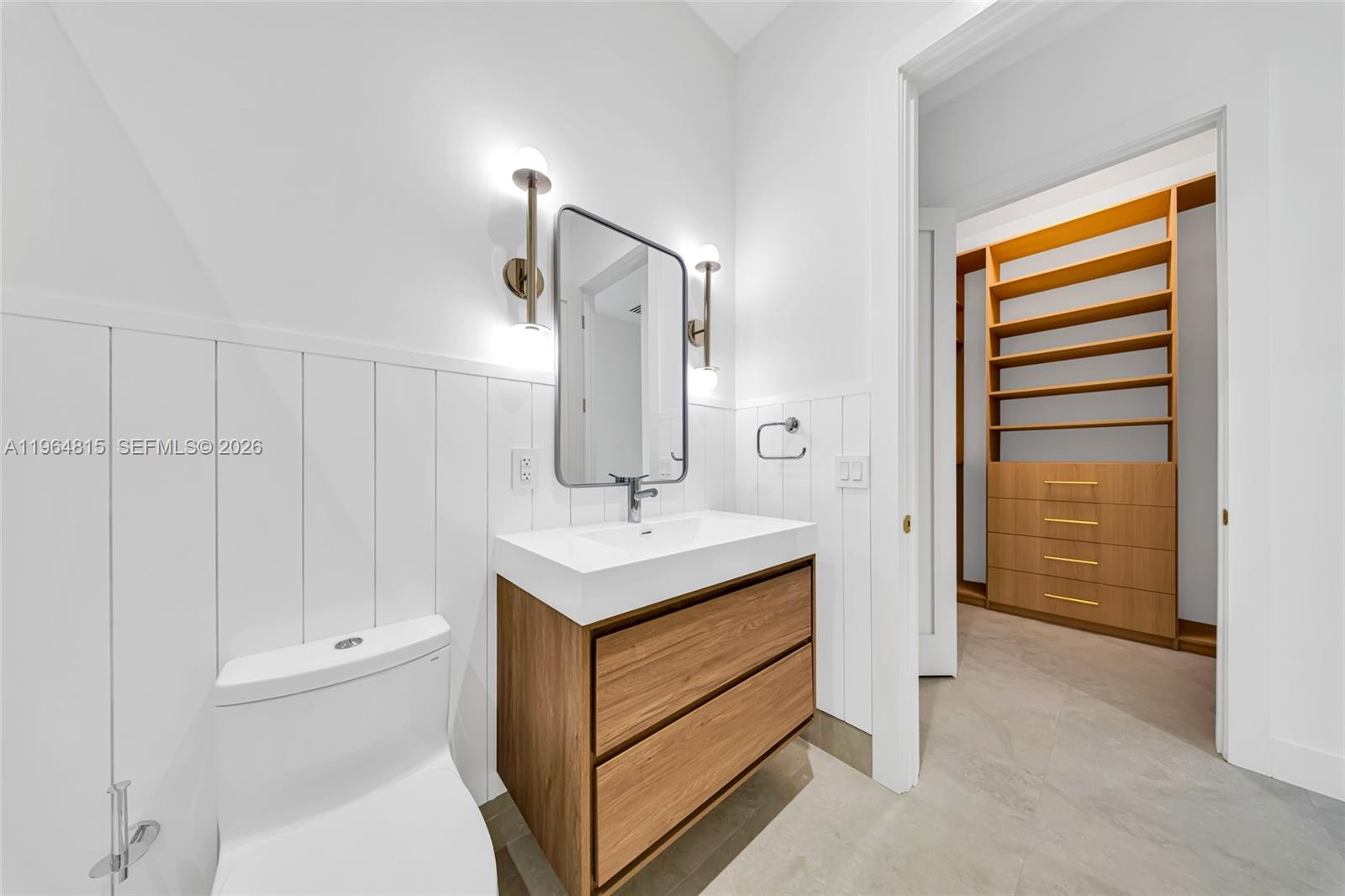 9381 SW 100th St Miami, FL 33176