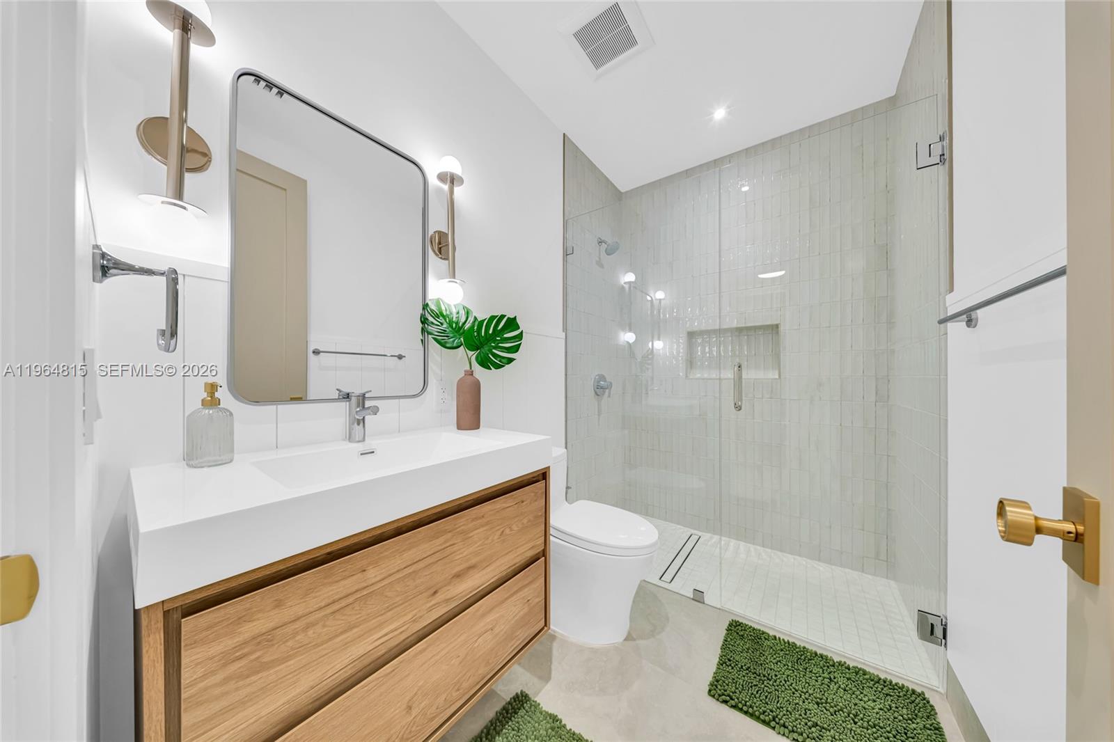 9381 SW 100th St Miami, FL 33176