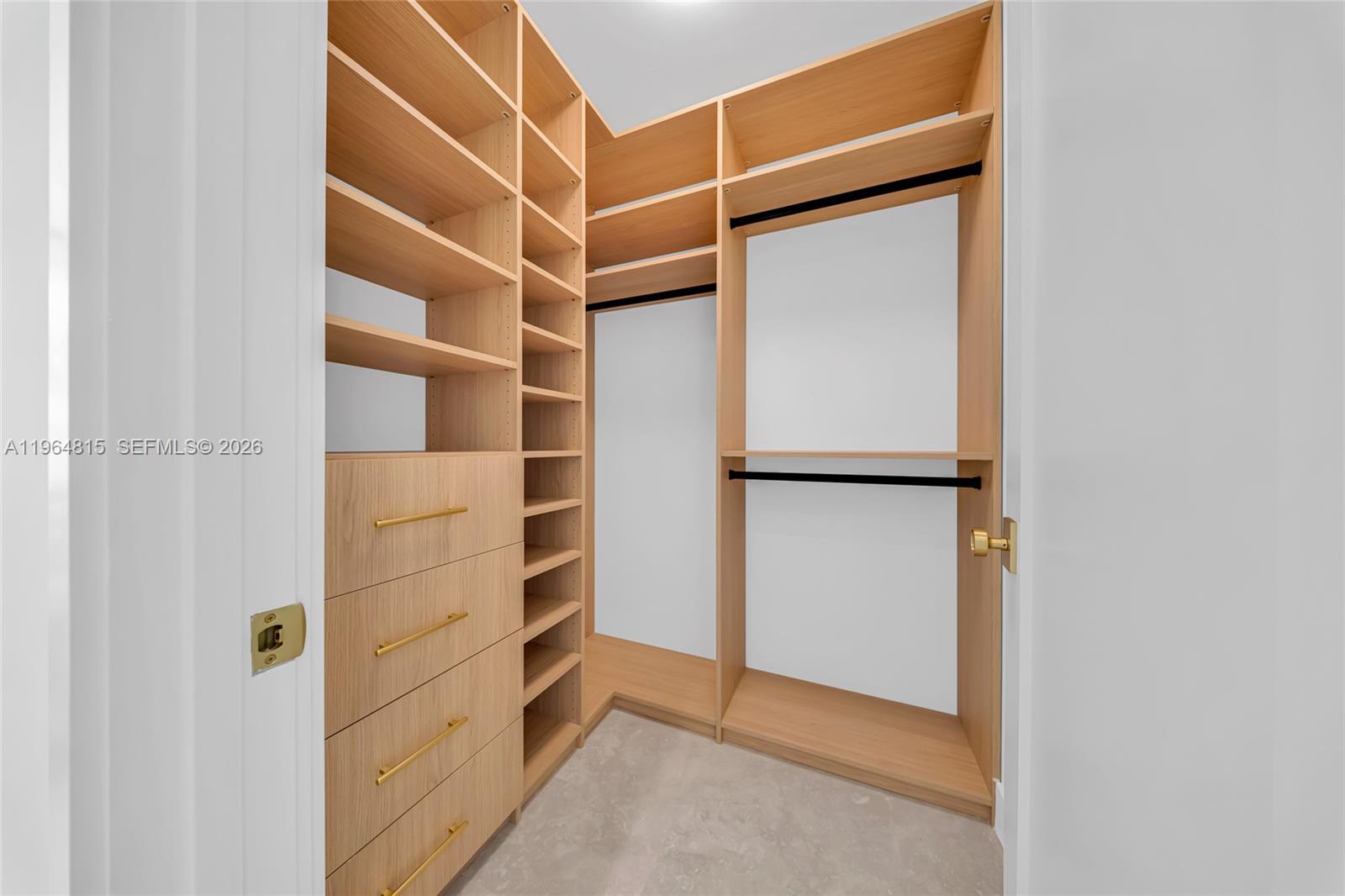 9381 SW 100th St Miami, FL 33176