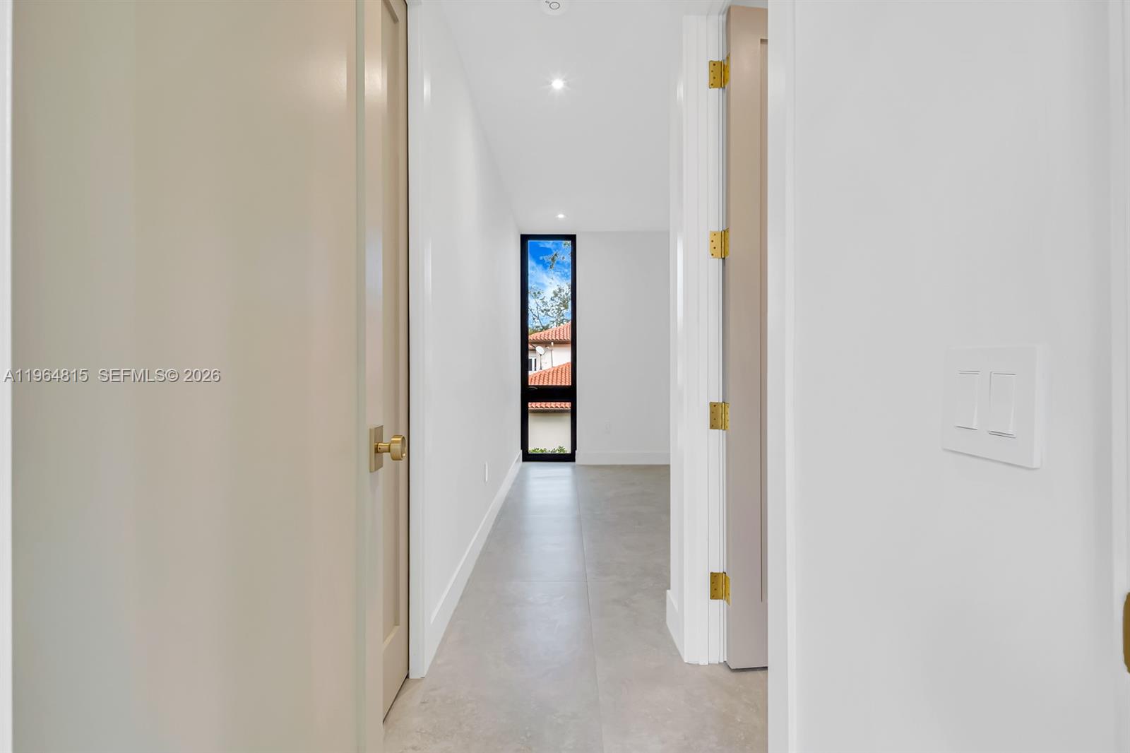 9381 SW 100th St Miami, FL 33176