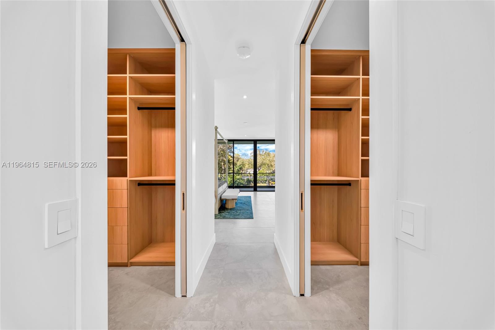 9381 SW 100th St Miami, FL 33176