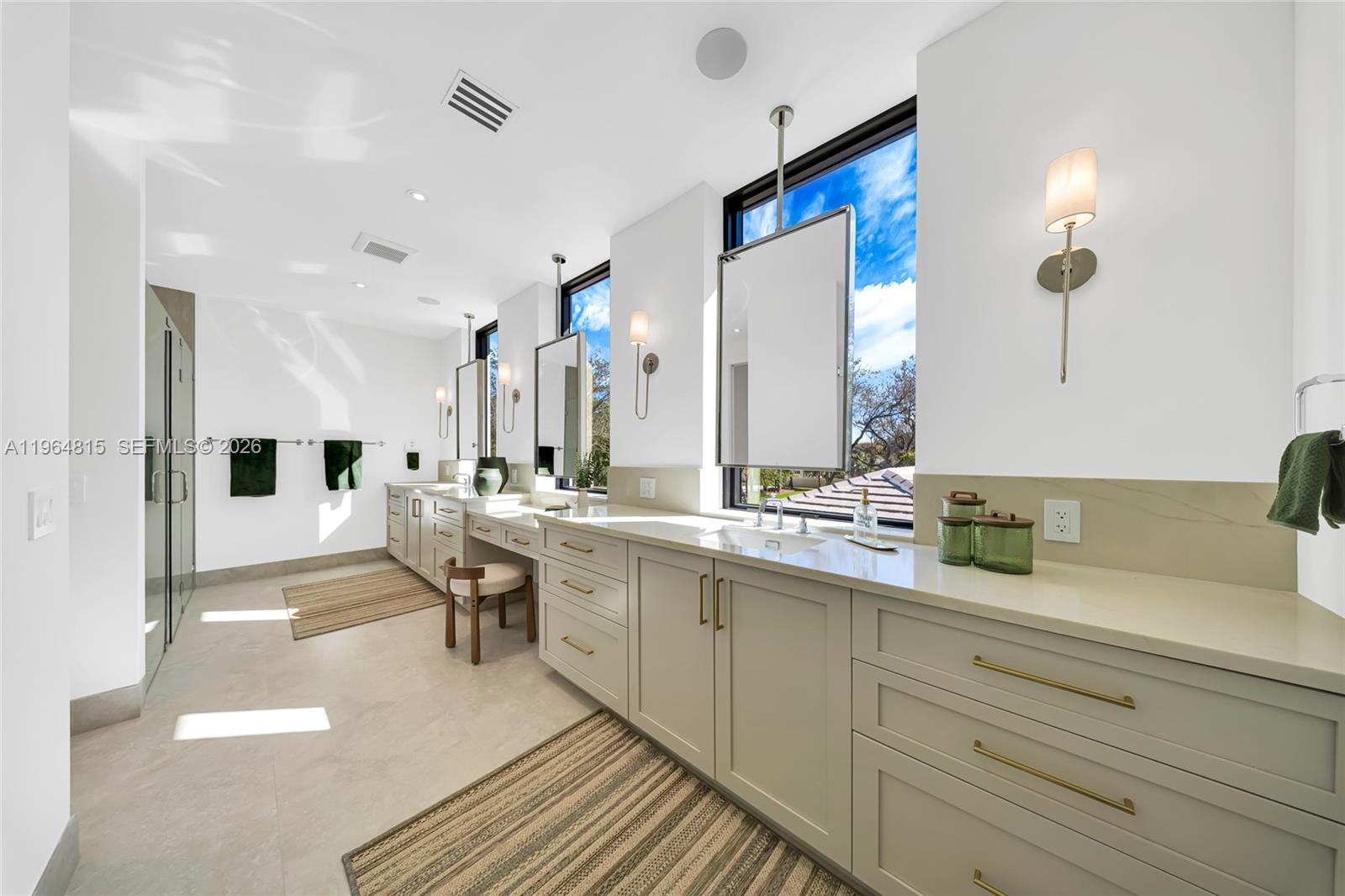 9381 SW 100th St Miami, FL 33176