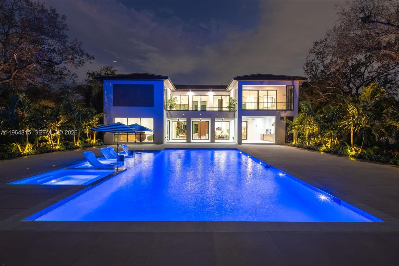 9381 SW 100th St Miami, FL 33176