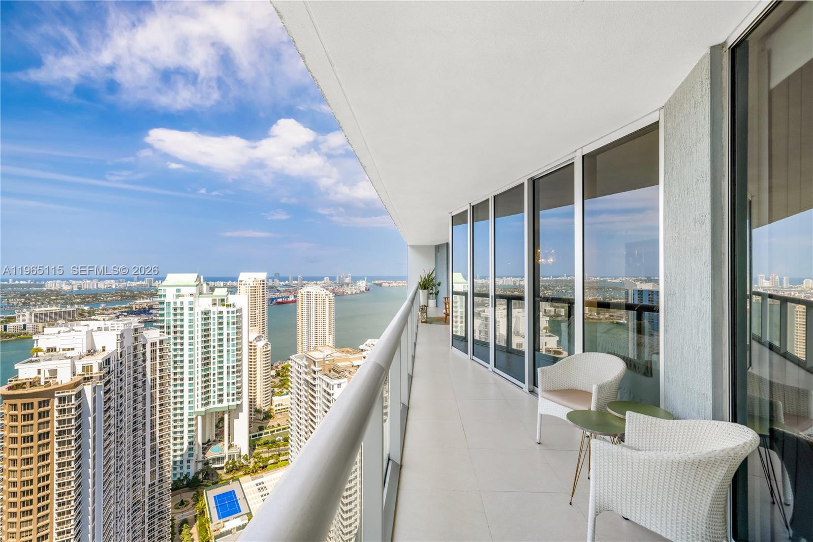 image Icon Brickell II8