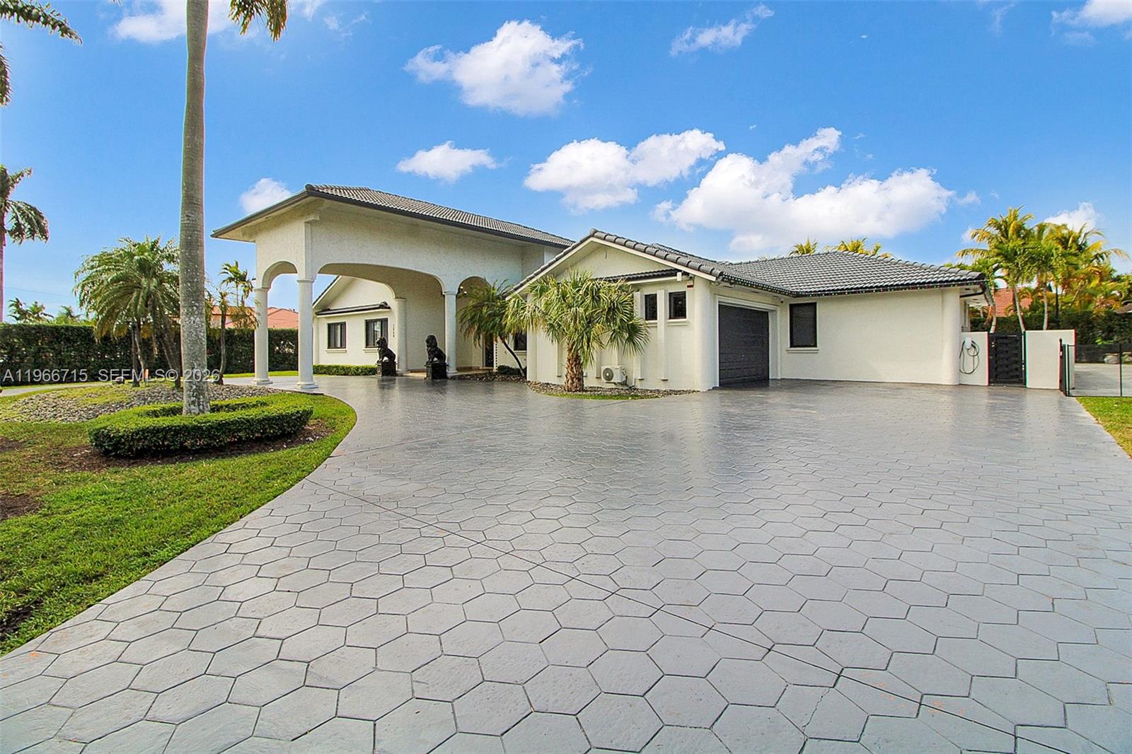 2600 SW 128th Ave Miami, FL 33175